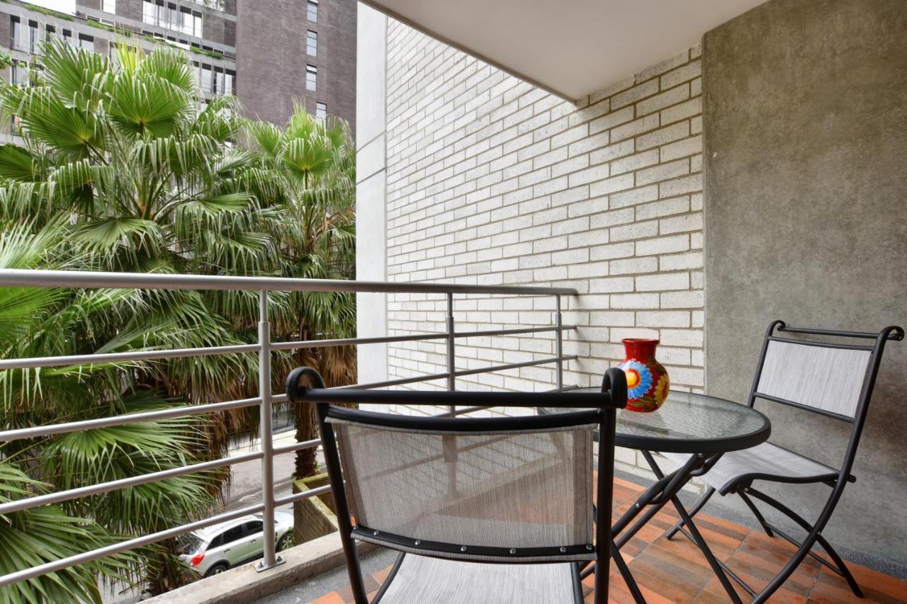 Cyan Suites Poblado By Mde Bnb เมเดยิน ภายนอก รูปภาพ